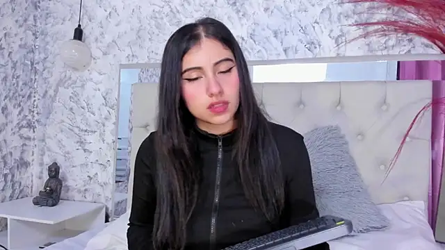 Megan rossee online show from 10/22/25, 11:21