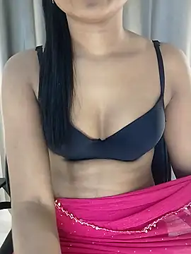 Snapshot of Rinika_67 chatting on 10/05/25, 07:34 Rinika 67 online show from 10/05/25, 07:34