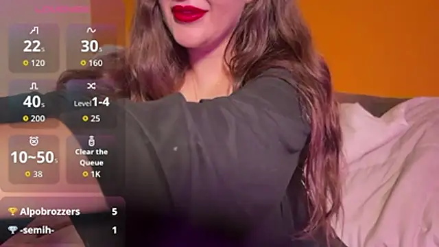 Elinatiranda online show from 04/12/26, 10:15