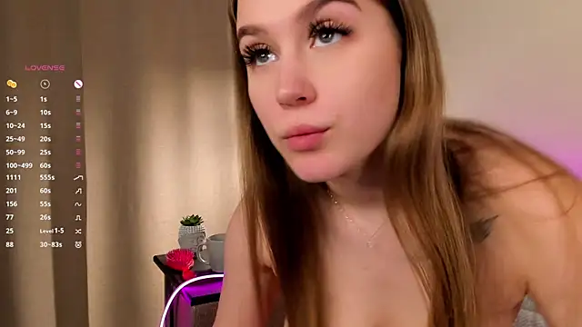 EdithHaskell online show from 12/29/24, 07:11