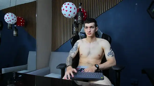 JacksonOlsenn online show from 02/17/25, 03:20