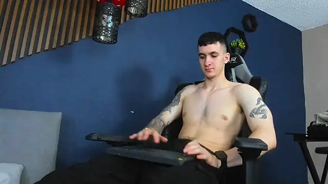 JacksonOlsenn online show from 02/22/25, 03:03