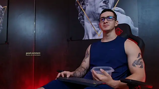 JacksonOlsenn online show from 10/13/25, 09:04