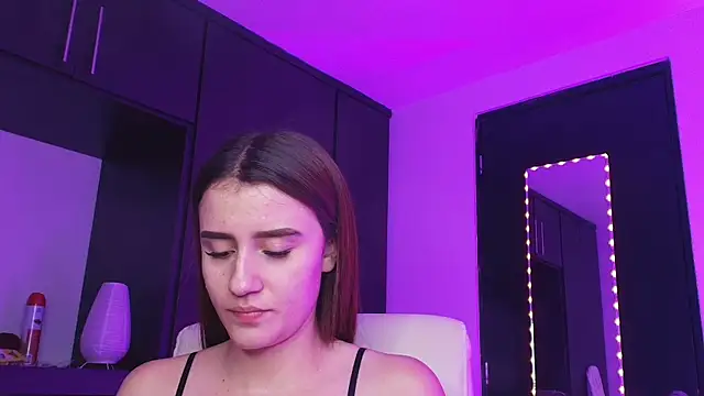 TinaJonnes  online show from 04/03/26, 04:10