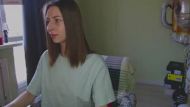 OaklynDobson online show from 09/15/25, 07:19