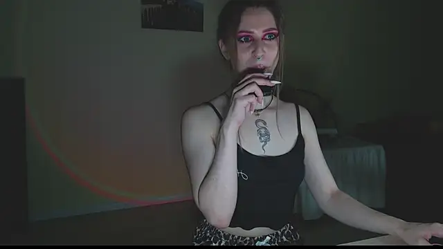 OaklynDobson online show from 08/03/26, 08:56