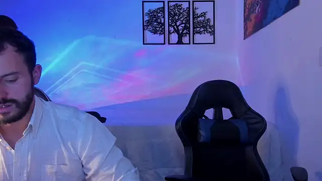 Snapshot of AlexJaz11 chatting on 06/26/26, 10:52 AlexJaz11 online show from 06/26/26, 10:52