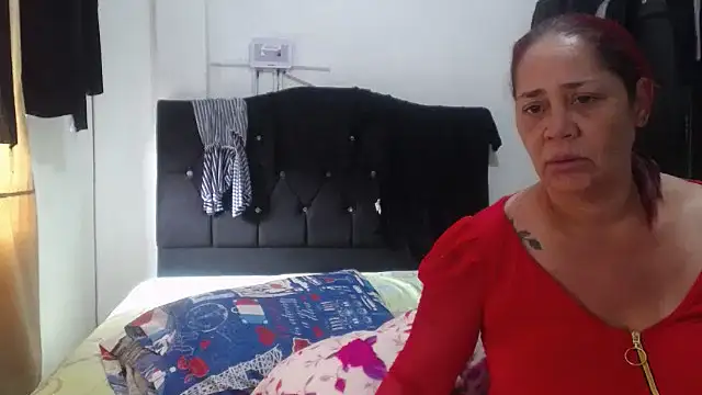 Snapshot of merryymaturee_ chatting on 03/17/25, 07:15 merryymaturee online show from 03/17/25, 07:15