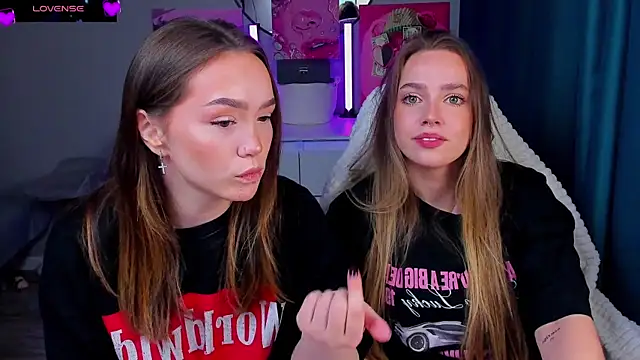 Evia r0se online show from 04/29/26, 06:50