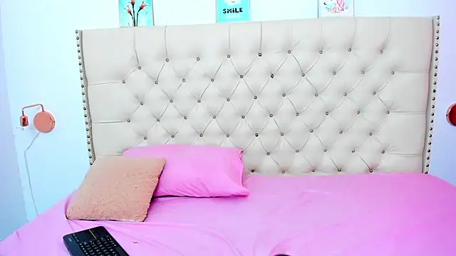 Kim Eli online show from 01/04/25, 07:44