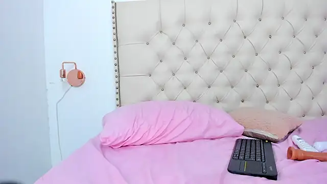 Kim Eli online show from 01/25/25, 11:00