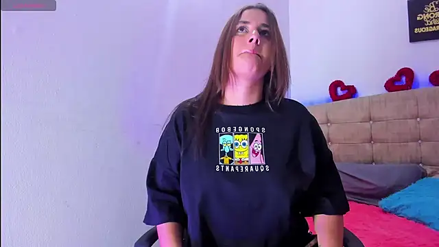 Snapshot of Catherine_summer1 chatting on 11/05/25, 10:21 Catherine summer1 online show from 11/05/25, 10:21