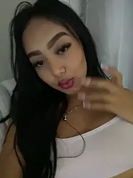 Snapshot of SOPHIACANDY19_ chatting on 02/07/25, 01:47 SOPHIACANDY19  online show from 02/07/25, 01:47