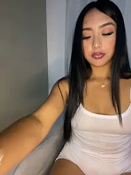 Snapshot of SOPHIACANDY19_ chatting on 03/14/25, 11:43 SOPHIACANDY19  online show from 03/14/25, 11:43