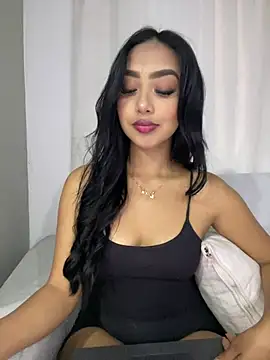 Snapshot of SOPHIACANDY19_ chatting on 03/22/25, 12:06 SOPHIACANDY19  online show from 03/22/25, 12:06