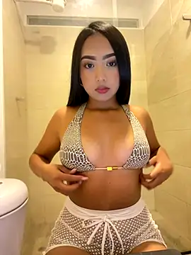 Snapshot of SOPHIACANDY19_ chatting on 10/11/25, 11:25 SOPHIACANDY19  online show from 10/11/25, 11:25