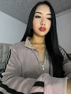 SOPHIACANDY19  online show from 07/01/26, 12:45