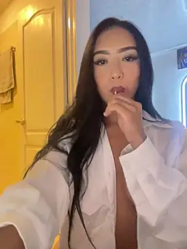 SOPHIACANDY19  online show from 07/17/26, 12:28