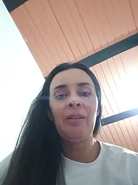 Snapshot of Samantha_Sullivan_ chatting on 06/19/26, 03:33 Samantha Sullivan online show from 06/19/26, 03:33