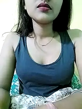 MISSQUEEN48 online show from 03/05/25, 03:07