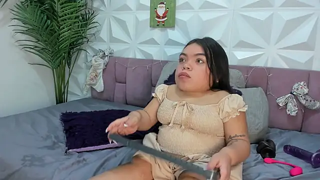 Michelle Brooks online show from 12/21/24, 11:44