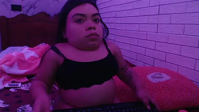 Michelle Brooks online show from 02/13/25, 05:16