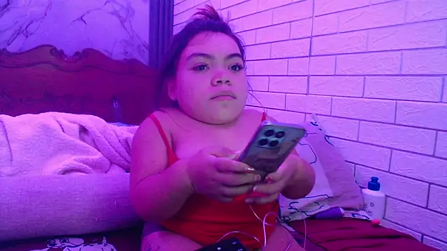 Michelle Brooks online show from 02/24/25, 05:33