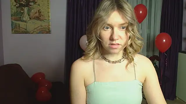 TaylorBre online show from 02/12/25, 03:49