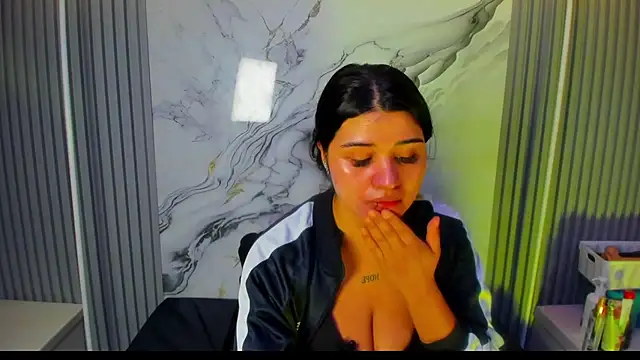 venusowen  online show from 03/04/26, 02:01