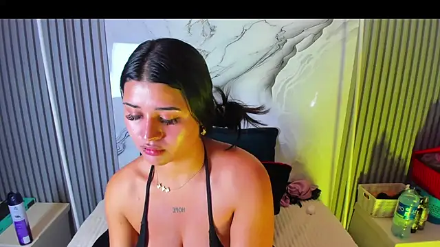 venusowen  online show from 06/02/26, 02:30