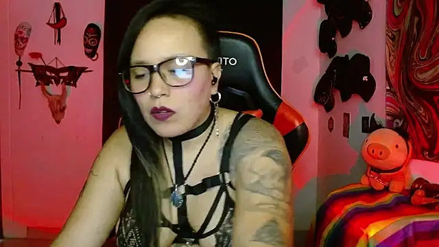 LilithSharon online show from 06/01/26, 07:15