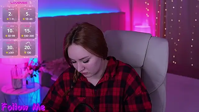 LovelyBell online show from 03/04/25, 06:58