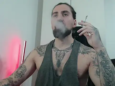 Snapshot of MateoHunk chatting on 01/09/26, 03:26 MateoHunk online show from 01/09/26, 03:26