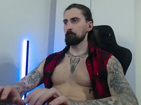 Snapshot of MateoHunk chatting on 03/26/26, 05:40 MateoHunk online show from 03/26/26, 05:40