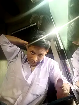 alexchir4 online show from 09/29/25, 12:49