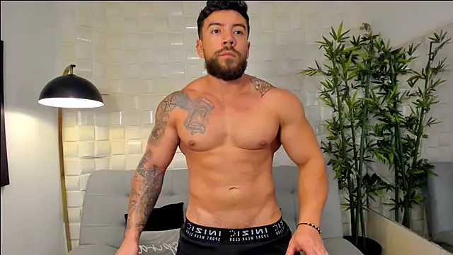  dreammr1  online show from 02/13/25, 01:40