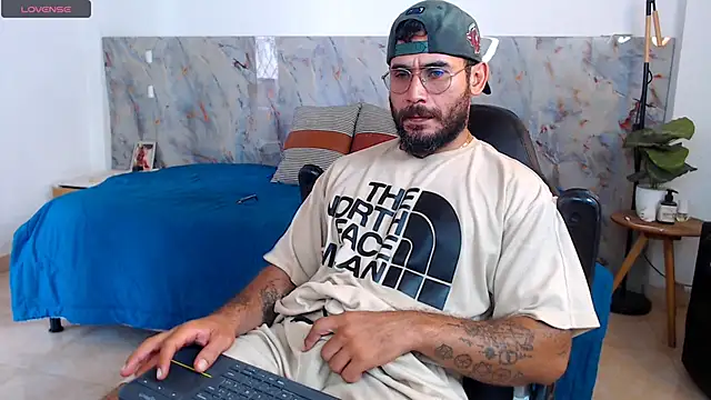 hanz col online show from 12/19/25, 03:19