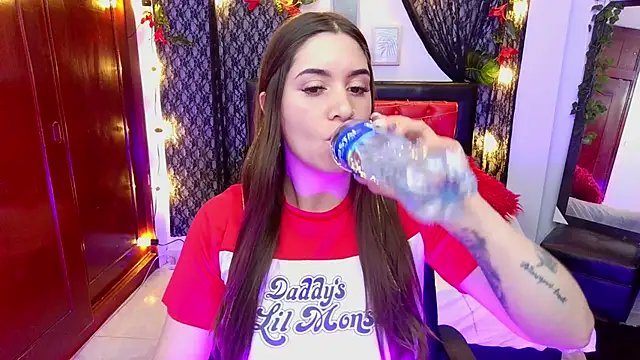 alana rose18 online show from 02/24/25, 01:24