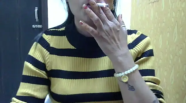 l l ish online show from 02/28/25, 05:04