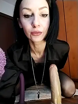 Snapshot of dahlia_82 chatting on 03/02/26, 09:27 dahlia 82 online show from 03/02/26, 09:27