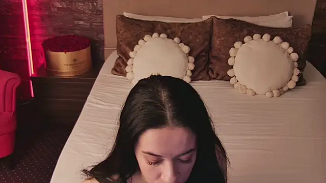 MadilynFox online show from 03/02/25, 10:38