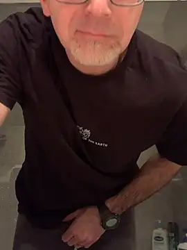 MaxVain online show from 01/21/25, 02:43