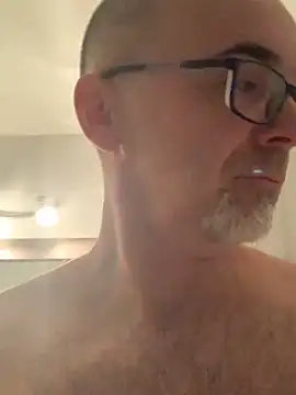 MaxVain online show from 02/05/25, 04:48