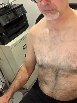 MaxVain online show from 10/16/25, 06:20