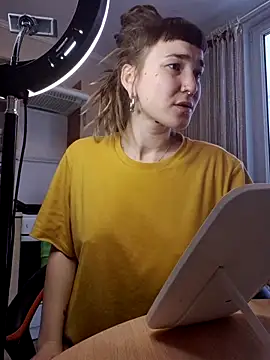 FoxRineHelen online show from 02/17/25, 10:51