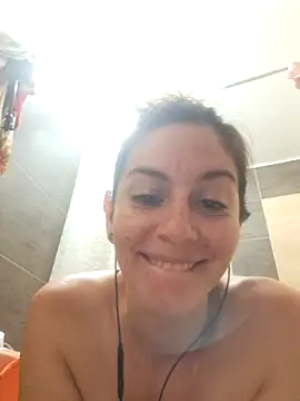 Hanny 24 online show from 02/25/25, 01:17