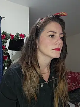 Hanny 24 online show from 12/18/25, 11:27