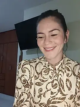 Hanny 24 online show from 07/11/26, 11:28