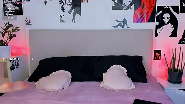 Lisa Moones online show from 10/30/25, 06:30