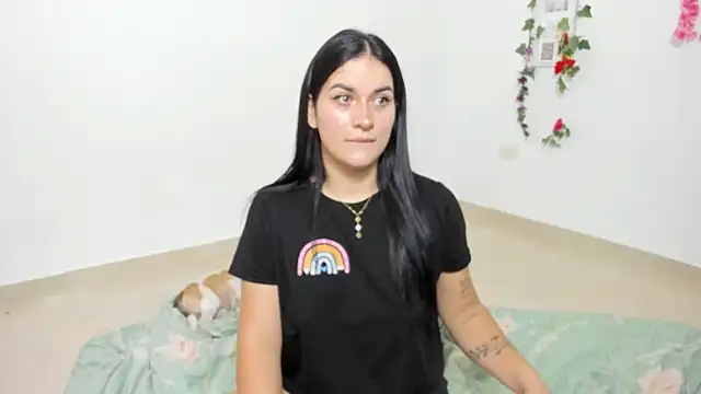 Emic  online show from 11/22/25, 03:22